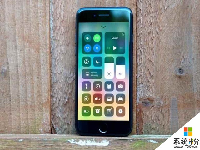 库克：将允许iPhone 6/6S/7手动解除降速(1)