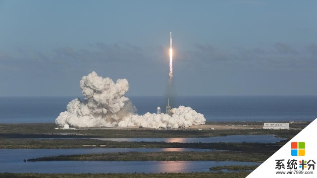 SpaceX猎鹰重型火箭首飞成功:首搭货物是特斯拉(1)
