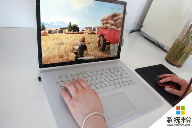 游戏越来越吃硬件 轻松玩转“吃鸡” 微软新品Surface Book 2实测(8)