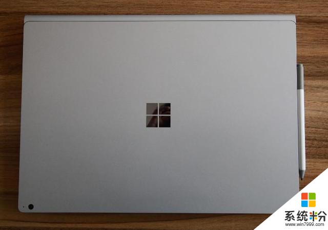 笔记本也能“吃鸡”？微软Surface Book 2开箱实测 办公游戏双优(1)