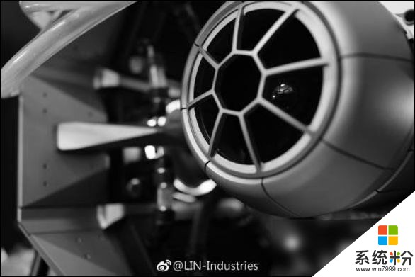 林俊杰晒《星球大战》造型主机 配NV Titan V！(6)