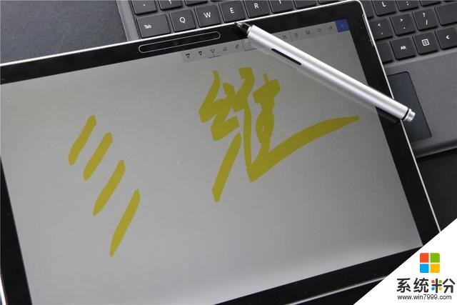威胁到苹果MacBook的便携笔记本，微软Surface Pro 5究竟如何？(8)