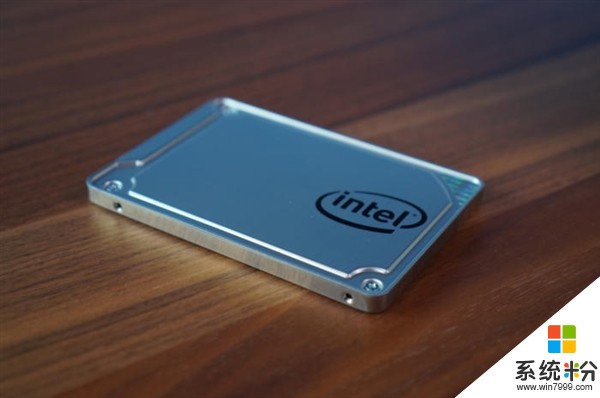 Intel SSD升级Win10 4月更新失败：反复崩溃(1)