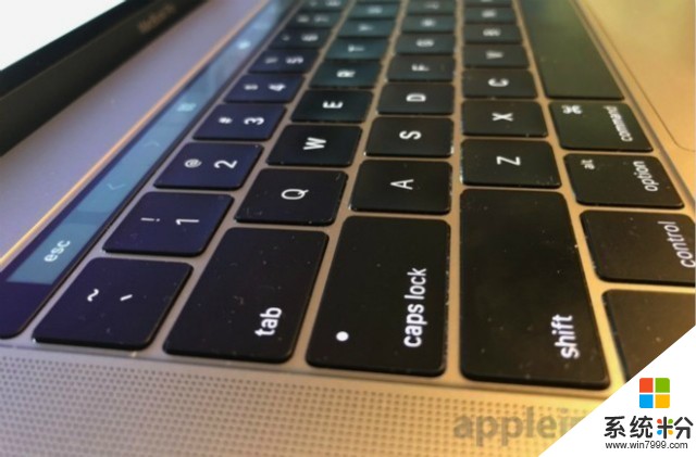 早报：苹果因Macbook键盘问题 遭集体诉讼(1)