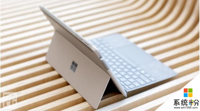 这年头iPad要过时了，微软Surface Go才是轻办公的首选(1)