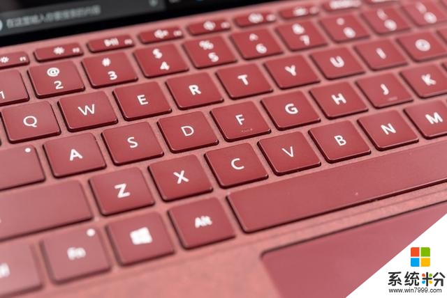 可爱小朋友Surface Go测评：微软重新发明Macbook Air(7)