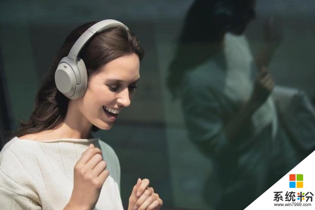 微软推出2400元的“保暖耳罩”：内置AI，还能打电话听音乐(9)