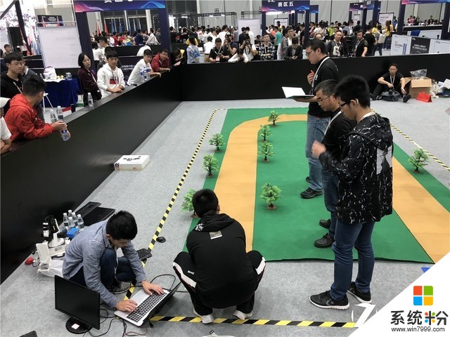 2018互联网+博览会：机器人大赛现场直击(5)