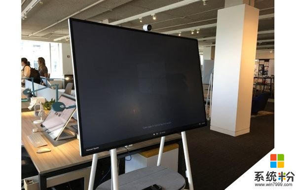 微软Surface Hub 2S发布：50寸和85寸、可移动办公的电子黑板(3)
