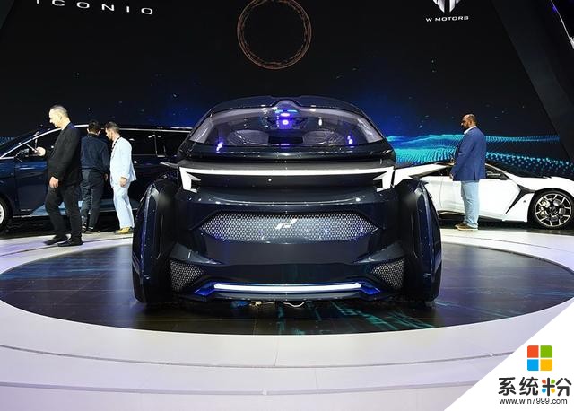 联合微软公司，在迪拜生产首辆自动驾驶汽车，将在四季度量产(2)