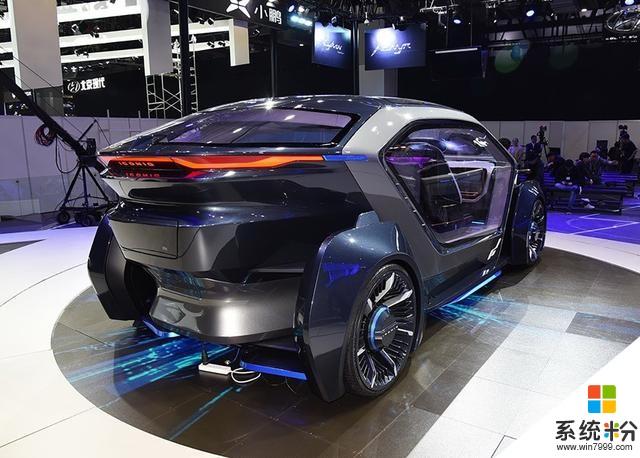 联合微软公司，在迪拜生产首辆自动驾驶汽车，将在四季度量产(5)