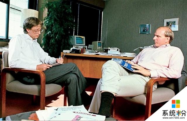 微软背后的大老板：不懂技术的他取代了比尔盖茨，身价达到2700亿(2)