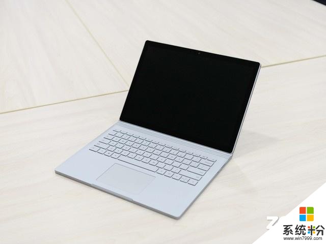 微软阻止了SurfaceBook2升级Windows10更新(1)