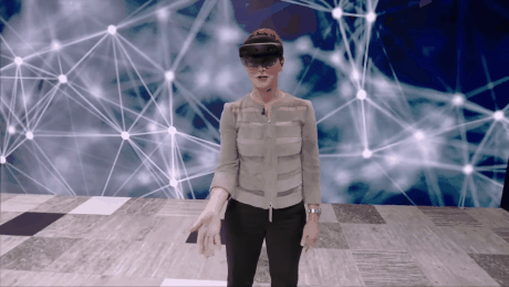 微软HoloLens全息影像造出第二个你，张口飙外语无需同声传译(2)