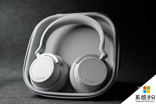 新机视评丨微软耳机SurfaceHeadphones：操控方便，音质上乘，但有点贵……(2)