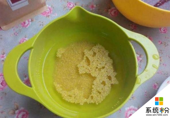用小米熬粥，多做一步，熬出米油，又香又黏(2)