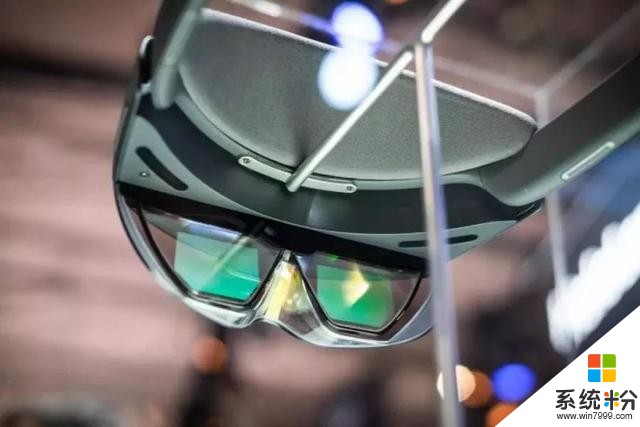 微软HoloLens2登场！未来，近在眼前(11)