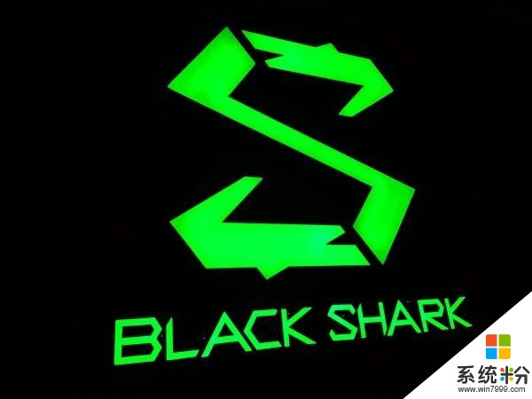 黑鲨游戏手机3屏幕首曝：2K@120Hz(3)