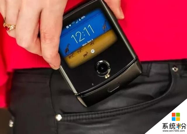 翻盖式的折叠手机：MOTORazer即将面向美国市场开售(5)