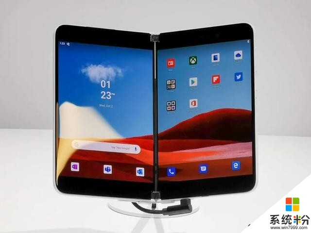 曝微软双屏设备SurfaceDuo最早今夏发布：避免出生即过时(1)