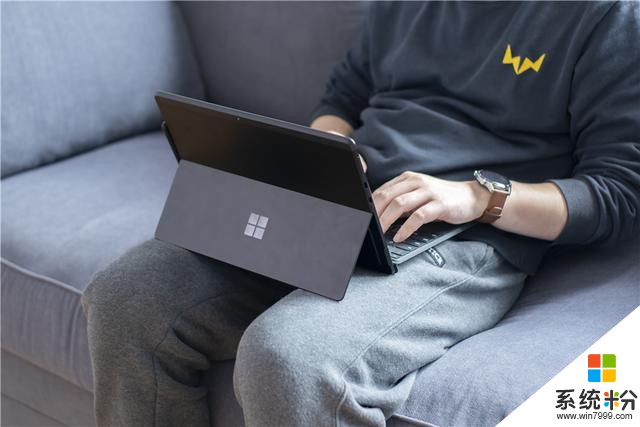 微软SurfaceProX测评：为什么说这是一款具有未来感的笔记本？(6)