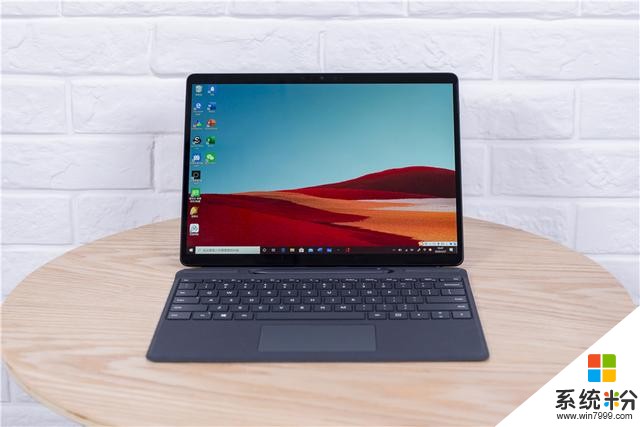 微软SurfaceProX测评：为什么说这是一款具有未来感的笔记本？(25)