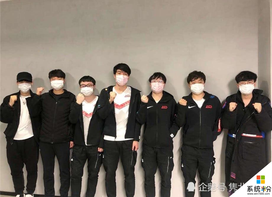 LGD爆冷击败OMG，小花生赛后评价：我们翻盘WE后就成“水鬼”了(4)