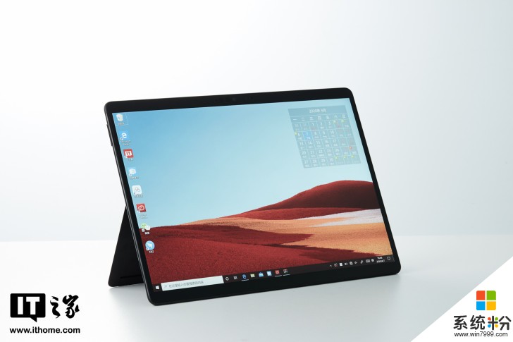 【IT之家開箱】微軟Surface Pro X圖賞：纖薄典雅，輕巧暢連(5)