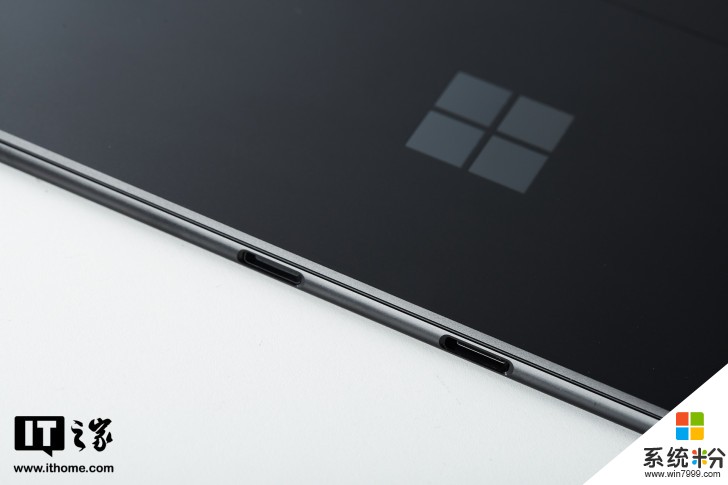 【IT之家开箱】微软Surface Pro X图赏：纤薄典雅，轻巧畅连(18)