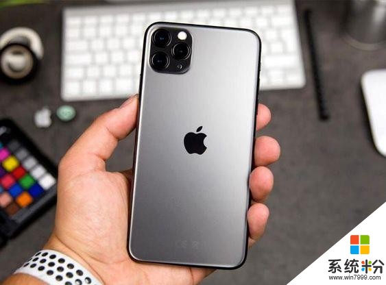 iPhone 12终于来要？苹果开始首次大降价，这价格要不要上车？(1)