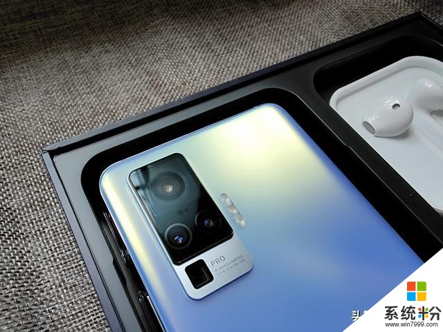 全球首款微云台手机vivo X50 Pro评测：漂亮、轻薄、拍摄出乎意料(10)
