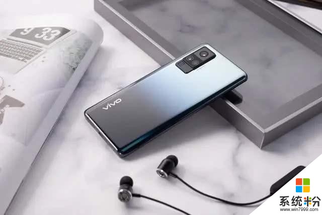 vivo X50系列，首款搭载微云台的手机，有多厉害，极致才是硬核(5)