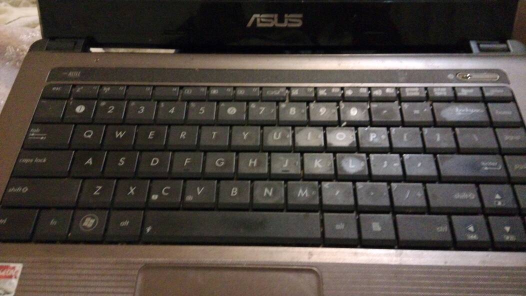 华硕笔记本键盘怎么拆下来知道的告诉下我