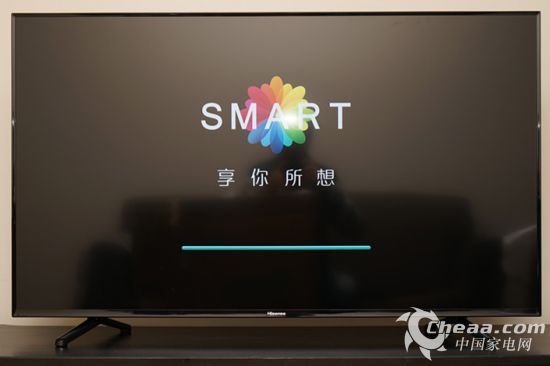 海信電視開機時一直卡在“SMART享你所想”的界麵不動，關也關不了，關電源重啟也不行。怎麼辦？