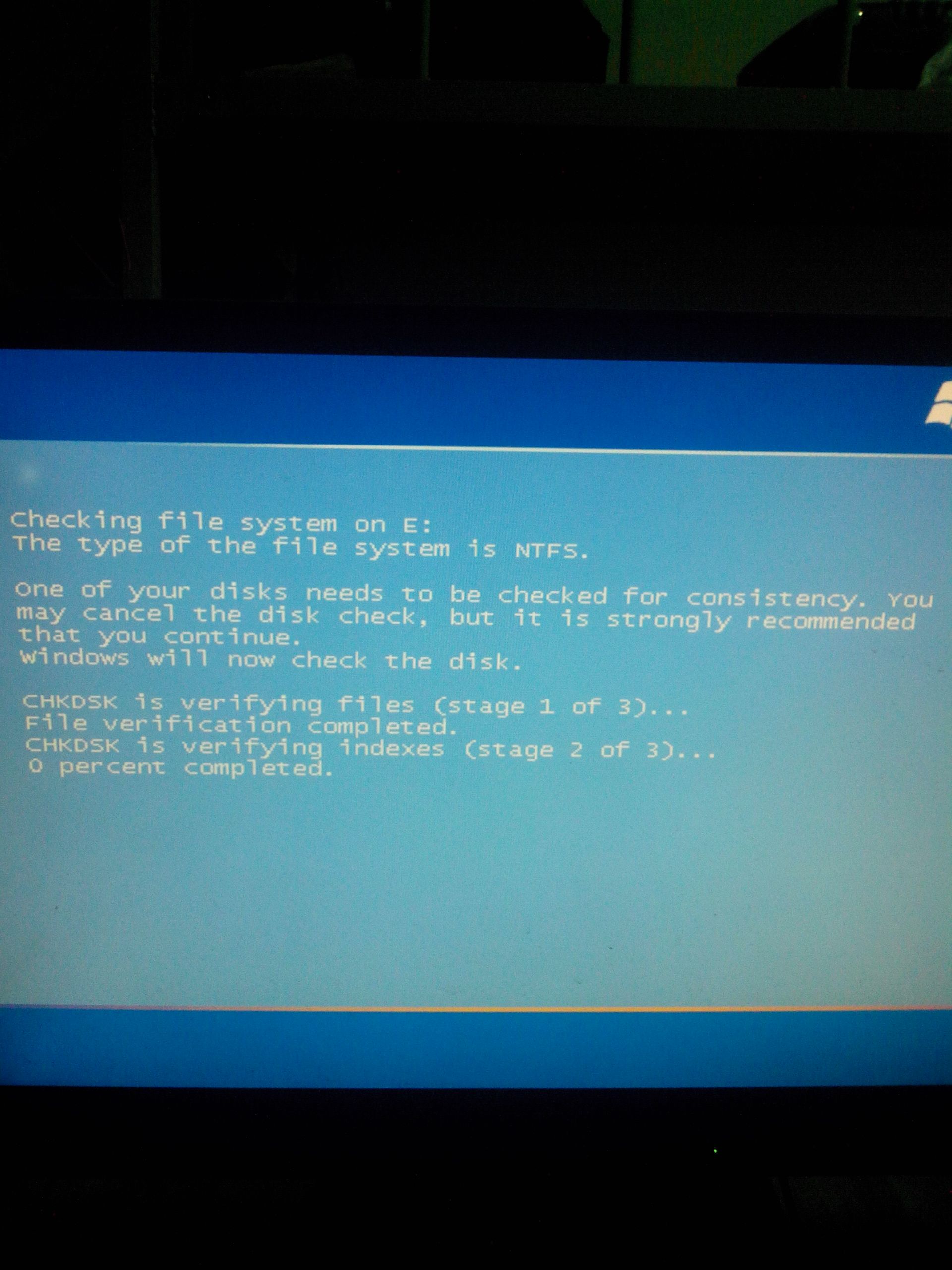 电脑蓝屏字母打不开