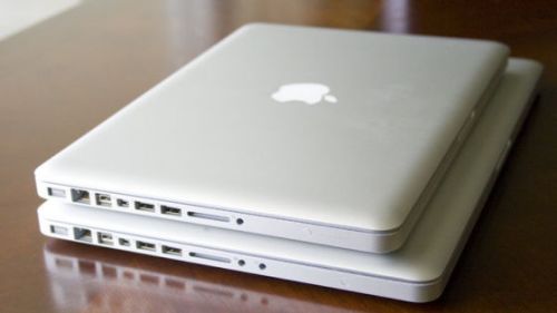 請問誰知道macbook有幾種型號