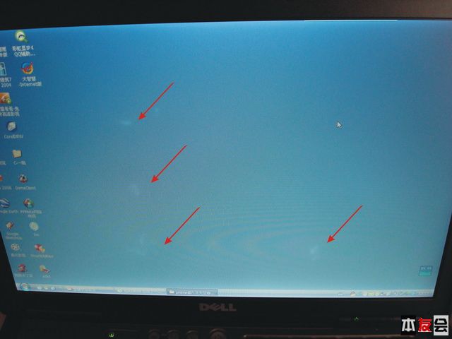 笔记本电脑屏幕有亮斑是什么情况？