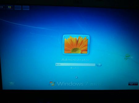 我想知道w7笔记本开机密码忘了怎么办