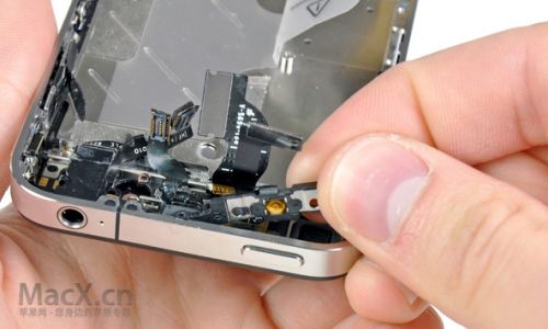 iphone4电源键安装方法谁了解？