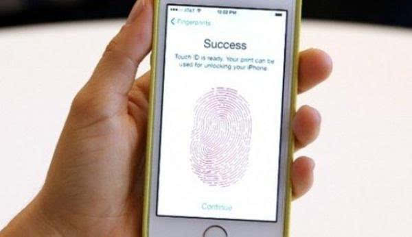 问下iphone5能不能用指纹