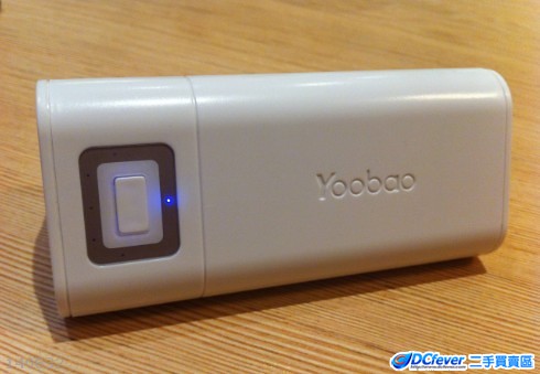 問一下yoobao移動電源好嗎