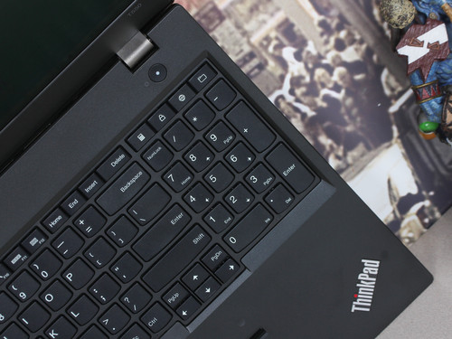 ThinkPad Helix与ThinkPad X260哪个好