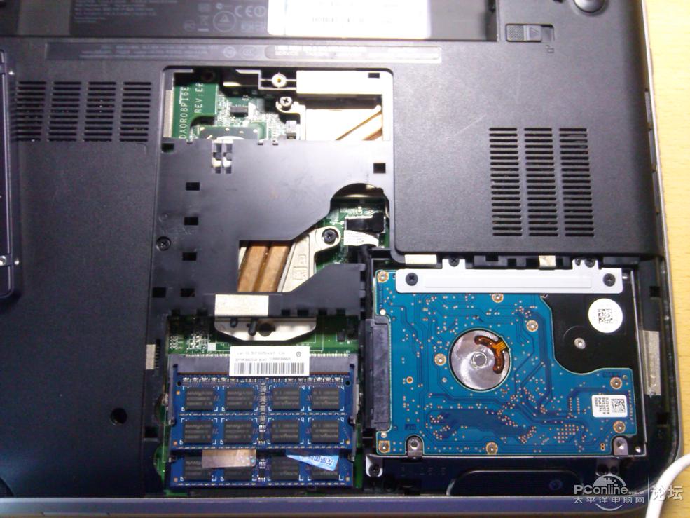 戴爾靈越14r7420筆記本光驅接口支不支持加裝固態硬盤？