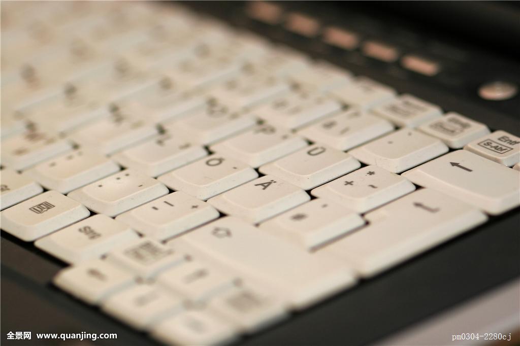 电脑键盘输入乱码是什么原因？