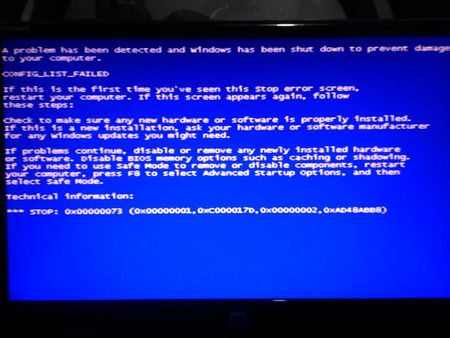 我的筆記本電腦開機出現藍屏怎麼辦？