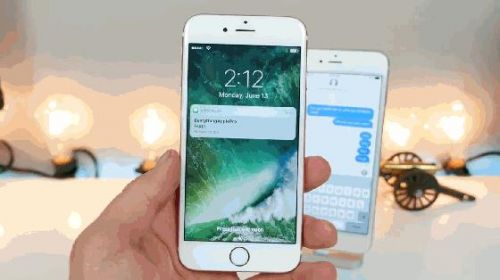 苹果iOS10拿起手机会唤醒屏幕吗？
