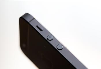深圳iphone5換屏多少錢？