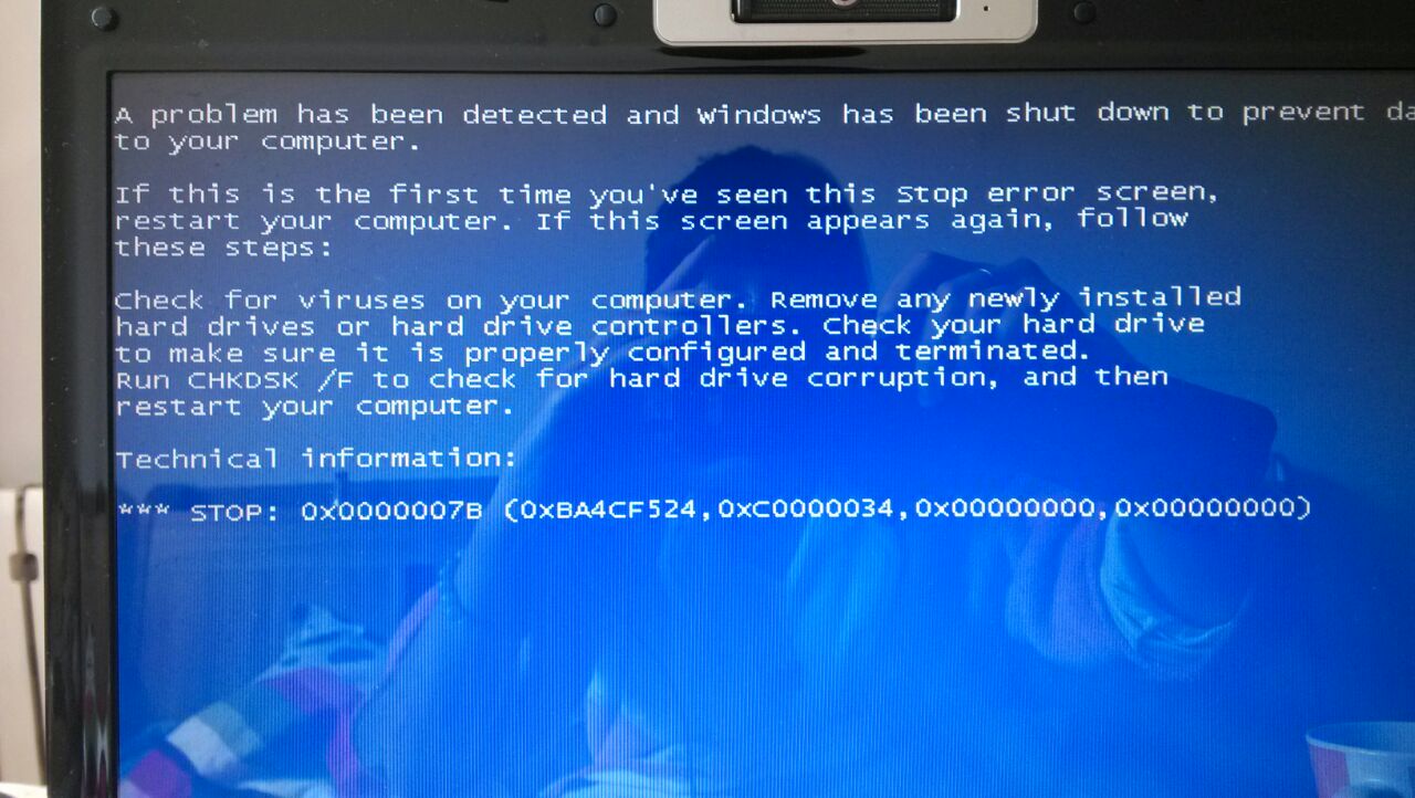 我的电脑开机蓝屏，进入安全模式也蓝屏，怎么办