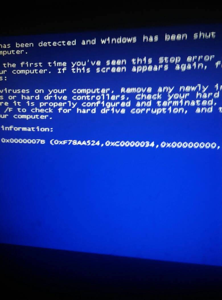 电脑屏幕显示是倒着的该咋办？
