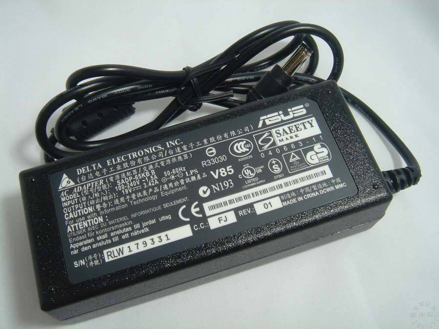 華碩筆記本電源適配器有滋滋的聲音，電池有時充電有時不充電。